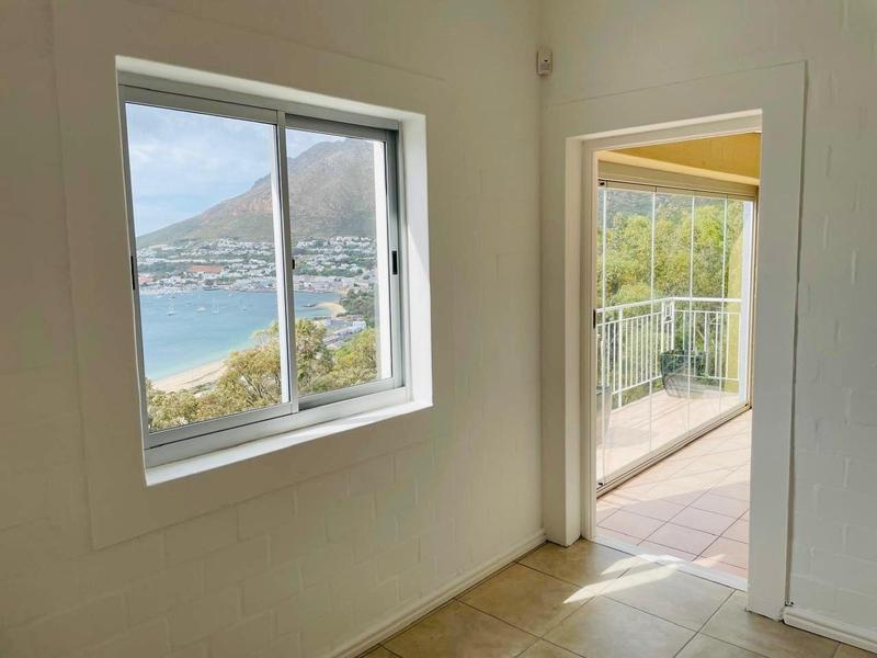 To Let 2 Bedroom Property for Rent in Simons Town Western Cape